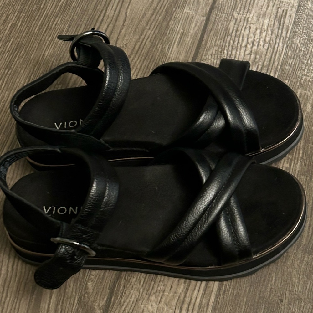 Vionic black wedges with chrome. Only tried them on. New